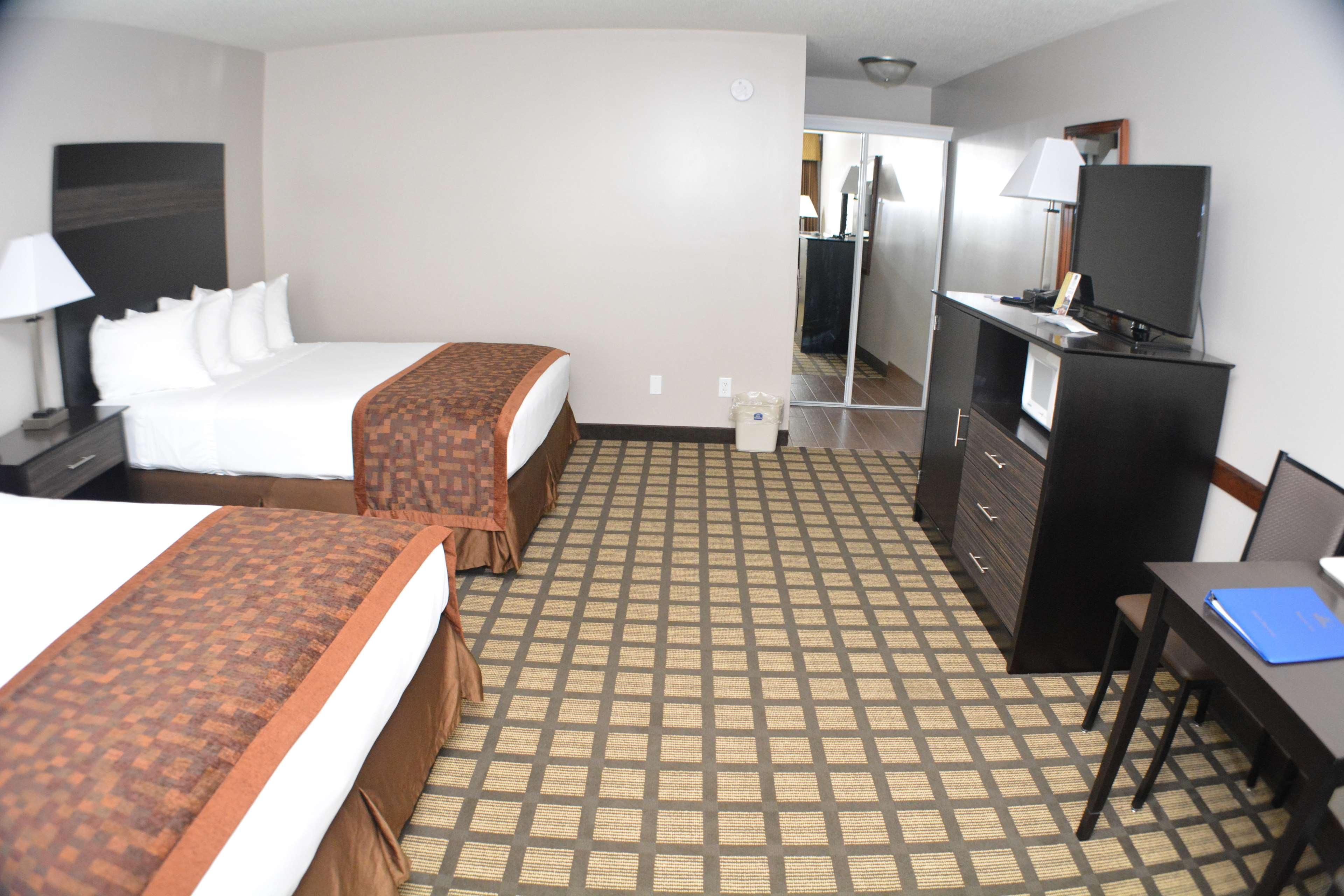 Best Western Beacon Inn Grand Haven Bagian luar foto